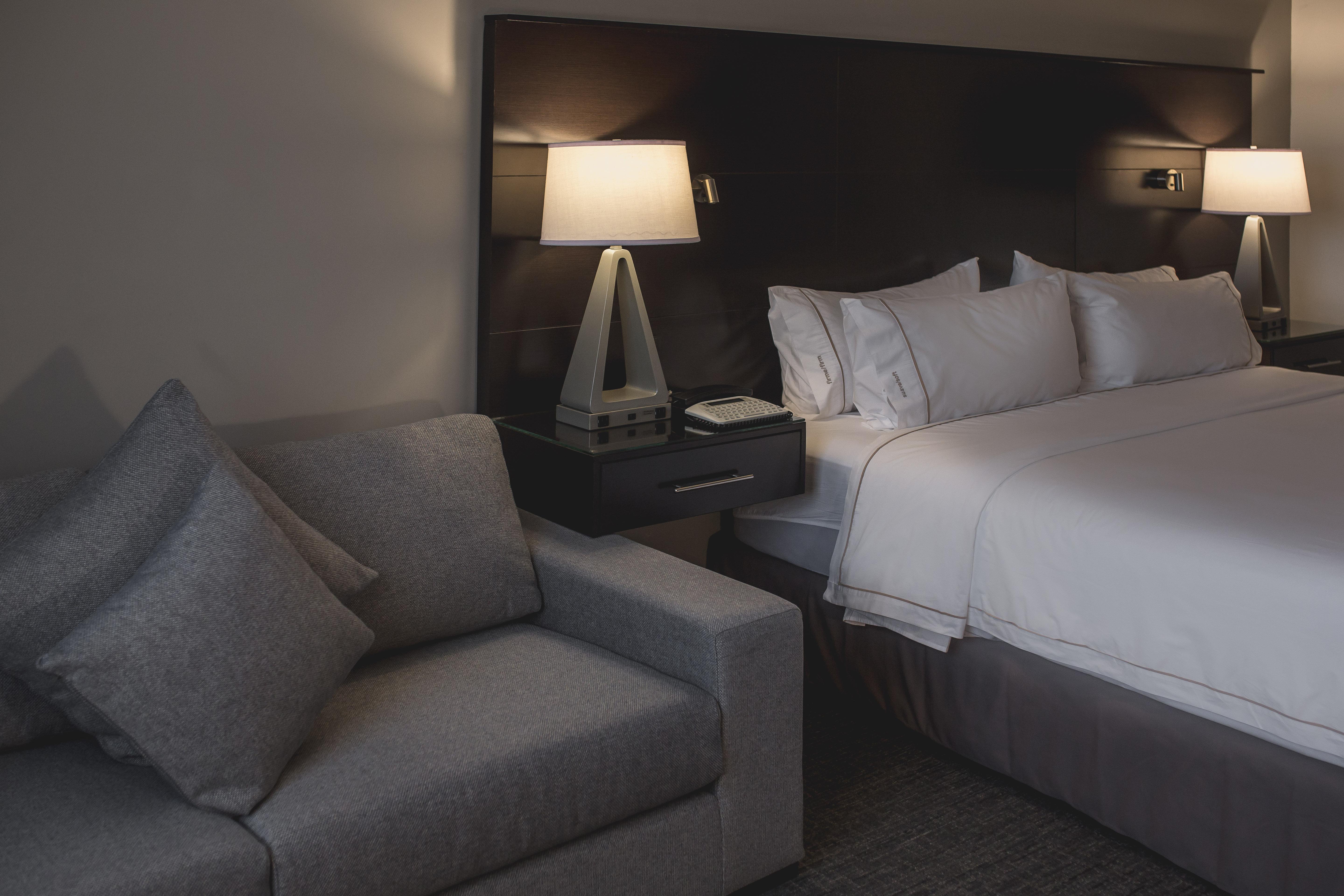 Holiday Inn Express & Suites Silao Aeropuerto Terminal By Ihg Екстер'єр фото
