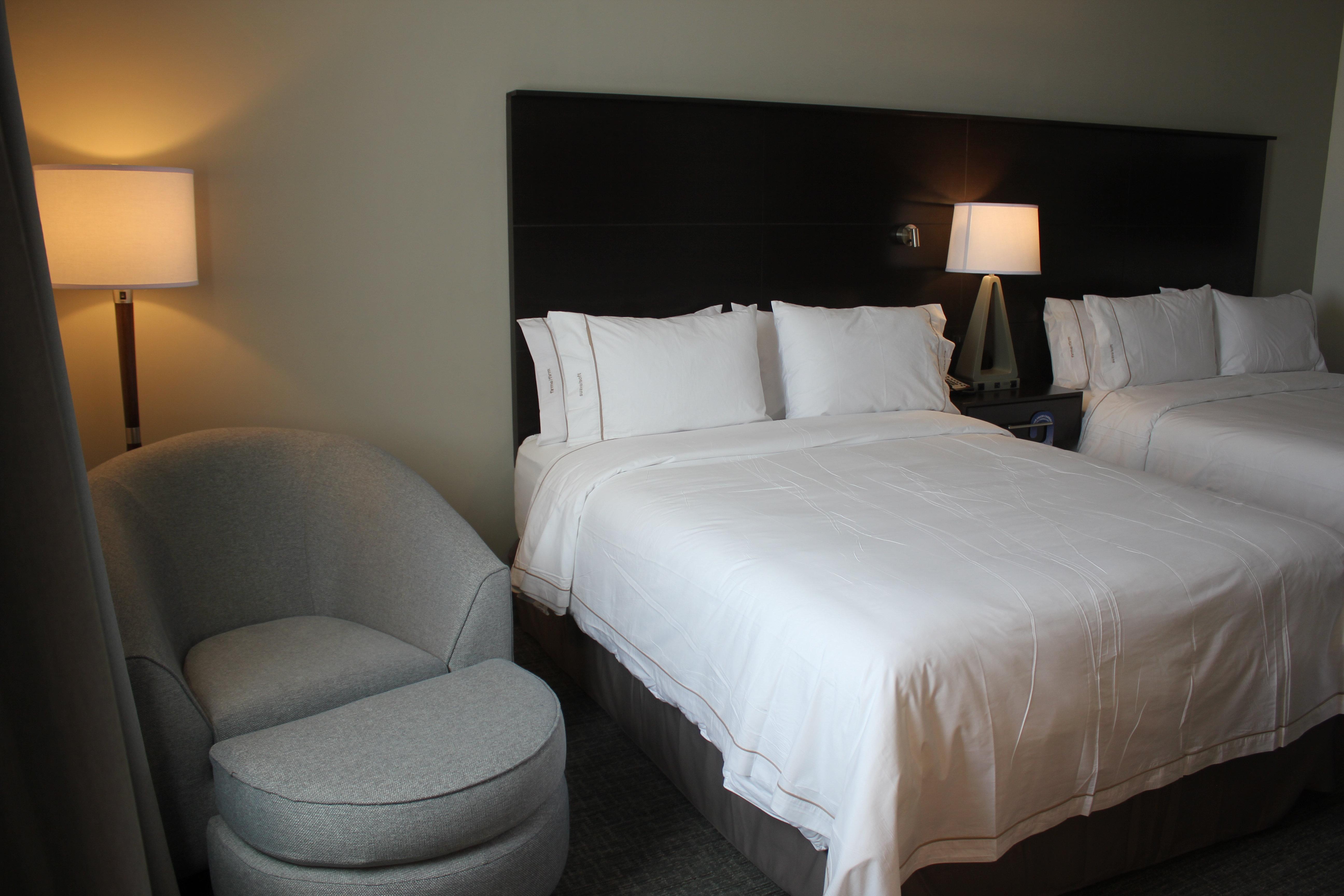 Holiday Inn Express & Suites Silao Aeropuerto Terminal By Ihg Екстер'єр фото