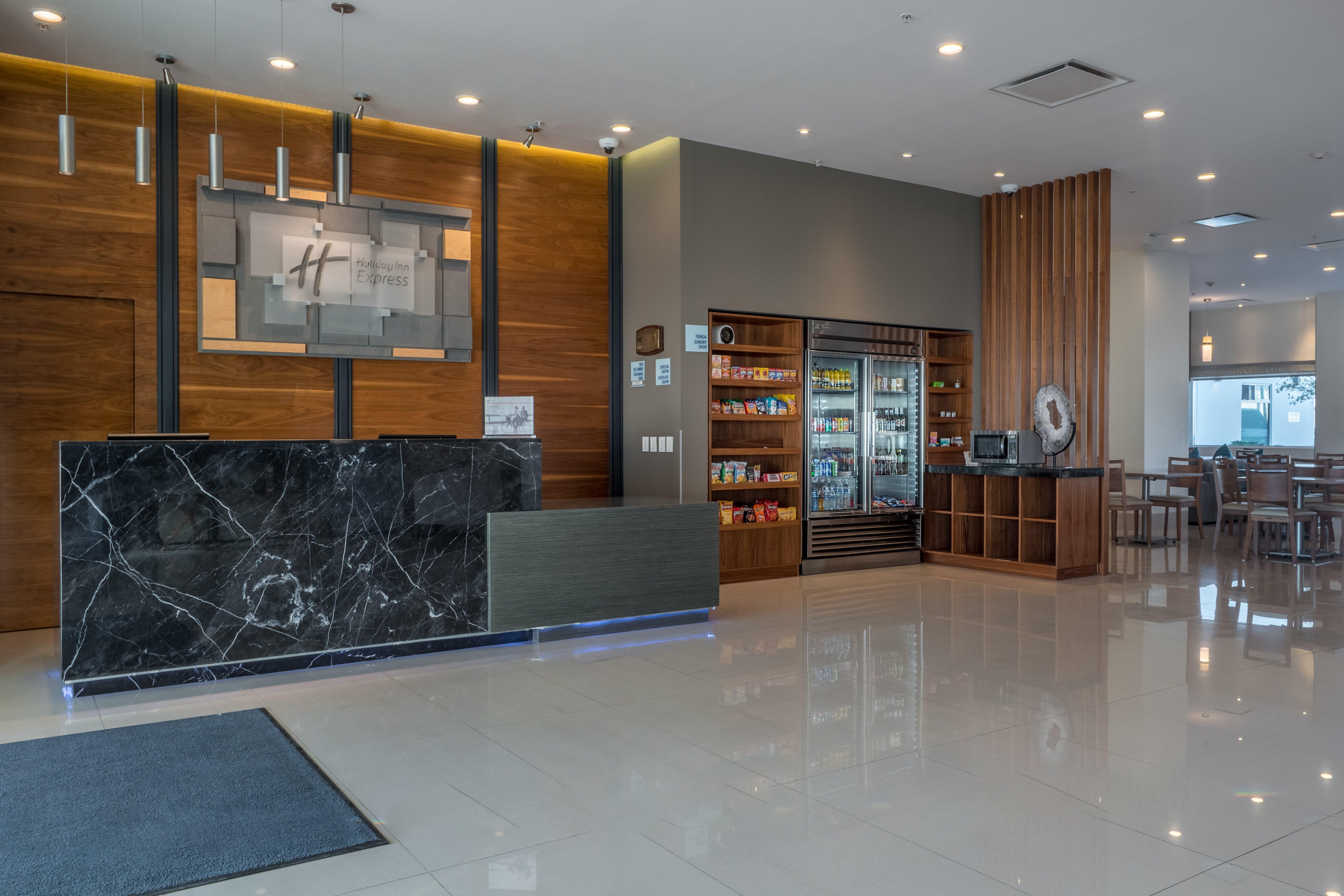 Holiday Inn Express & Suites Silao Aeropuerto Terminal By Ihg Екстер'єр фото