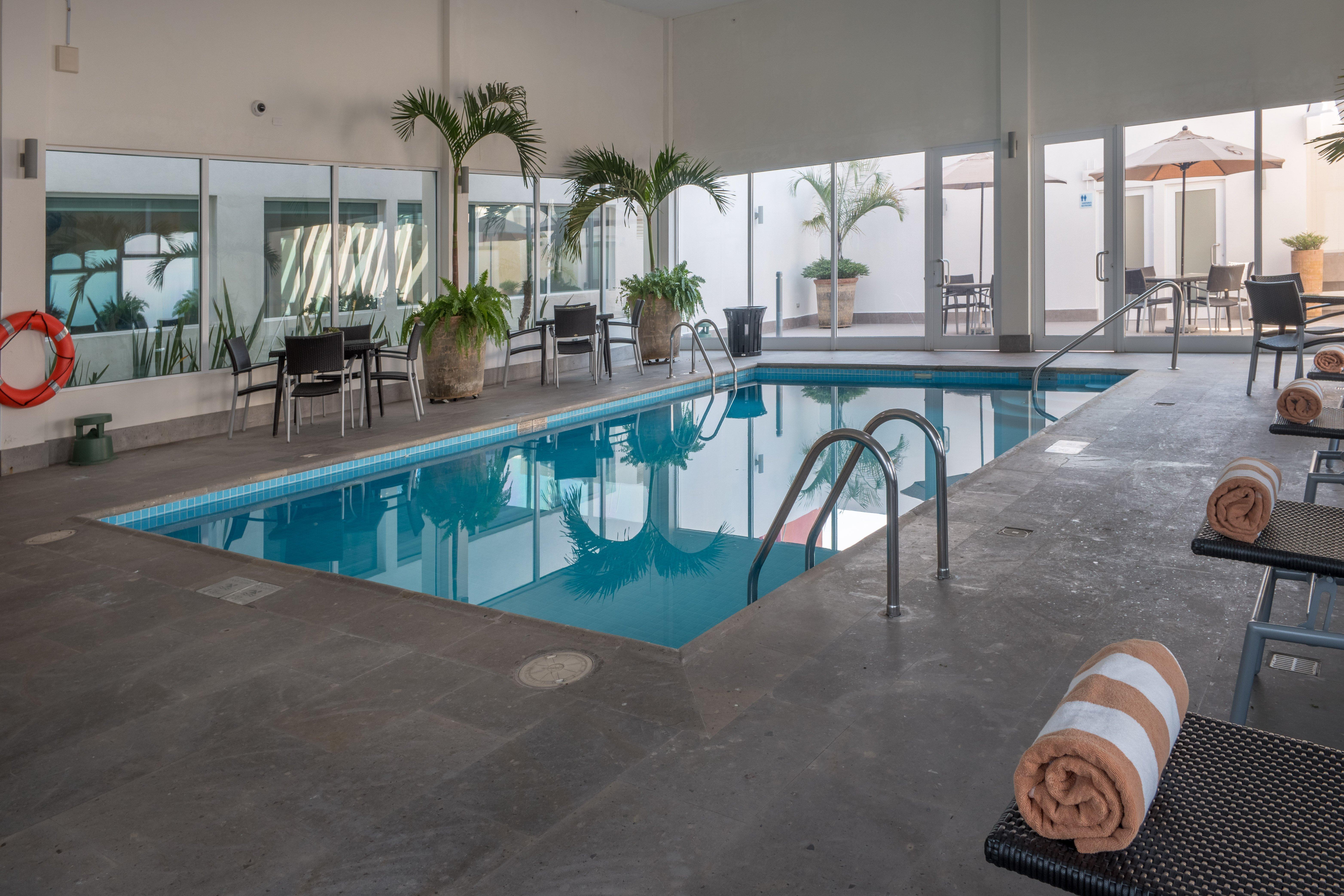 Holiday Inn Express & Suites Silao Aeropuerto Terminal By Ihg Екстер'єр фото