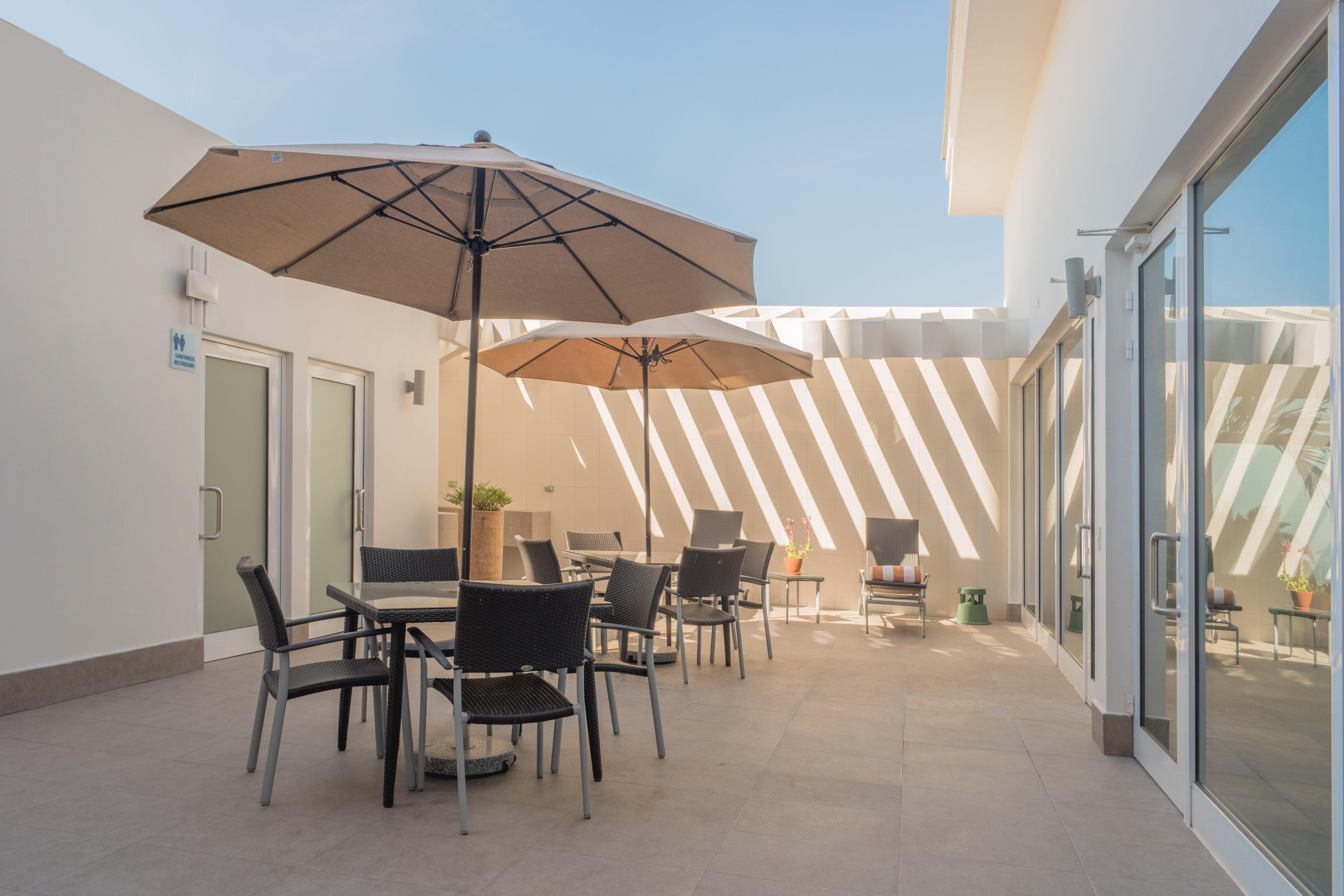 Holiday Inn Express & Suites Silao Aeropuerto Terminal By Ihg Екстер'єр фото